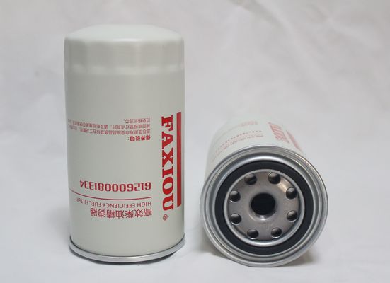 Personale rifornisca il filtro di combustibile dell'olio del motore diesel 612600081334 M20x1.5