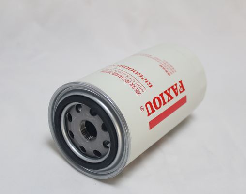 Personale rifornisca il filtro di combustibile dell'olio del motore diesel 612600081334 M20x1.5